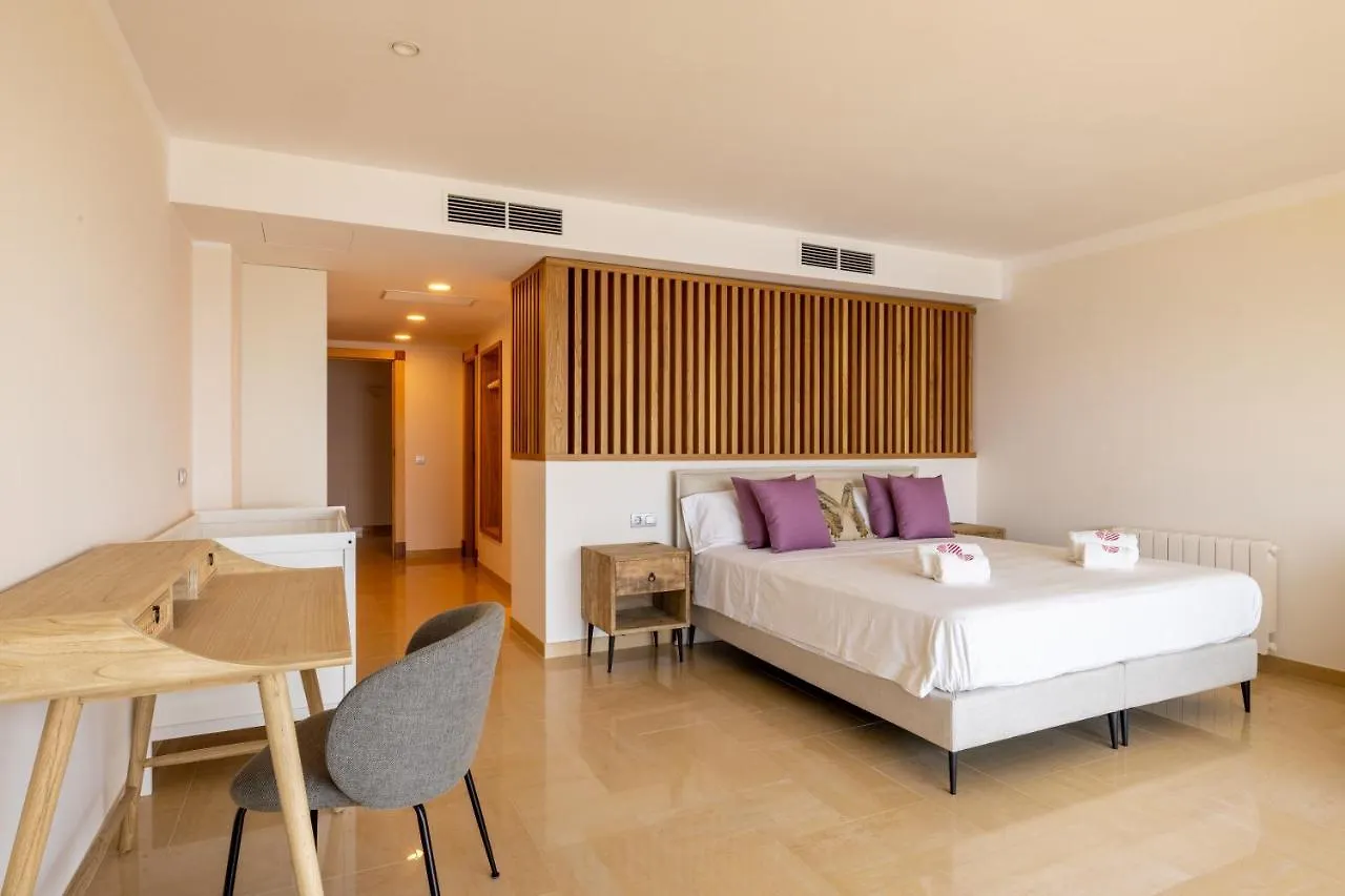 Villa Luna Suites Льюкмайор